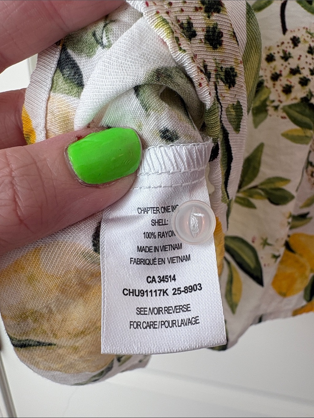 C by One Fruit Print Button-Down Shirt Size XL - Picture 8 of 9
